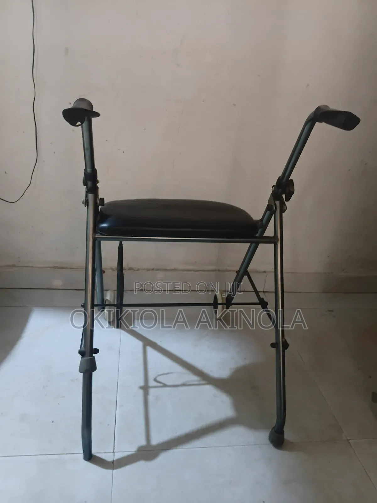 Two Wheel Walker With Seat (Tokunbo)