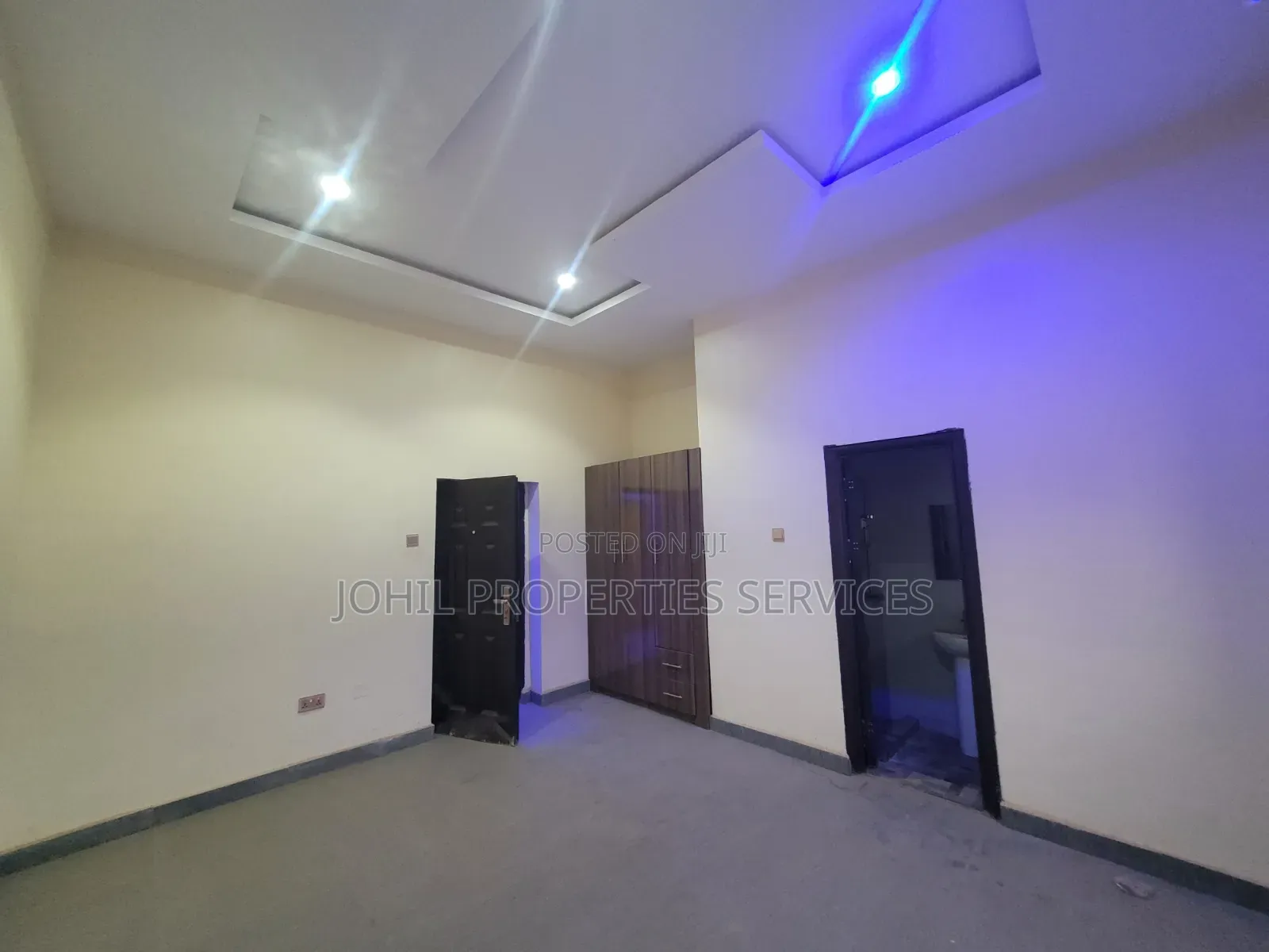 3bdrm Block of Flats in Admiralty Estate, Asokoro for rent