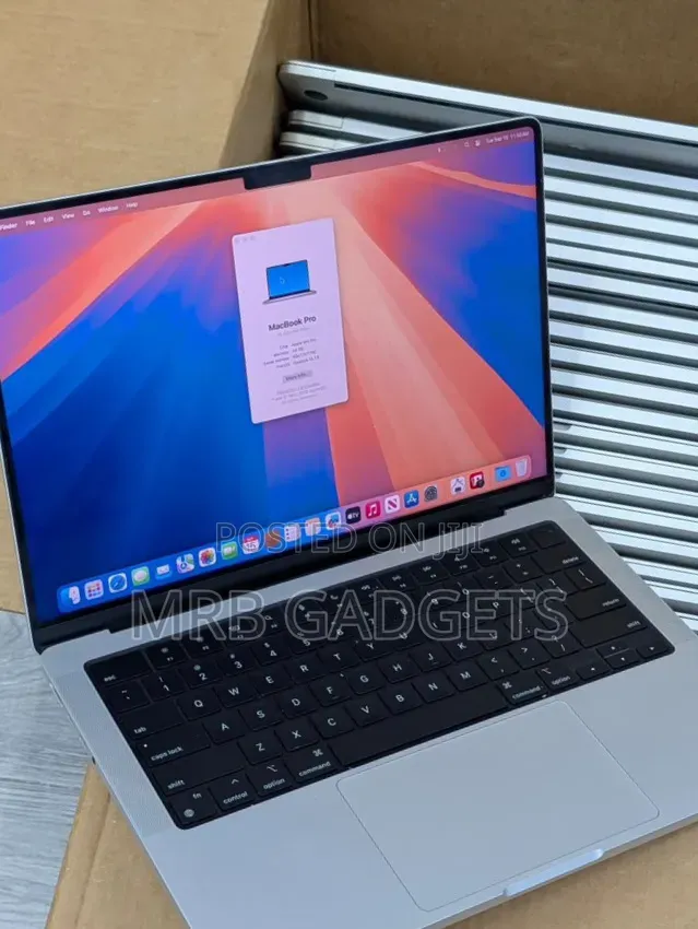 Laptop Apple MacBook Pro 2024 M4 48GB Apple M4 Pro SSD 1T