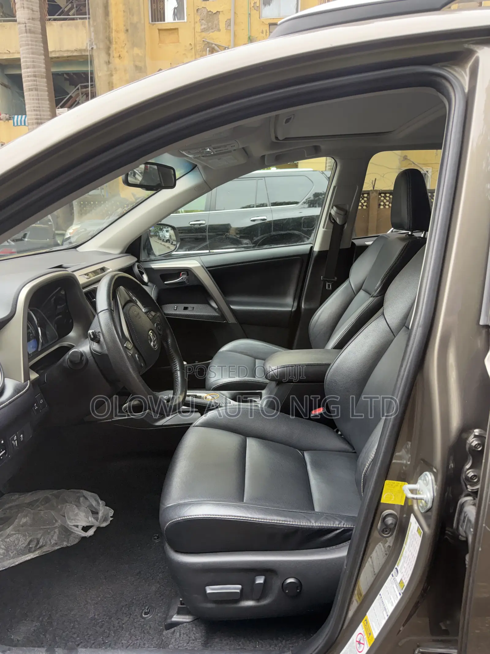Toyota RAV4 Limited AWD (2.5L 4cyl 6A) 2013 Gray