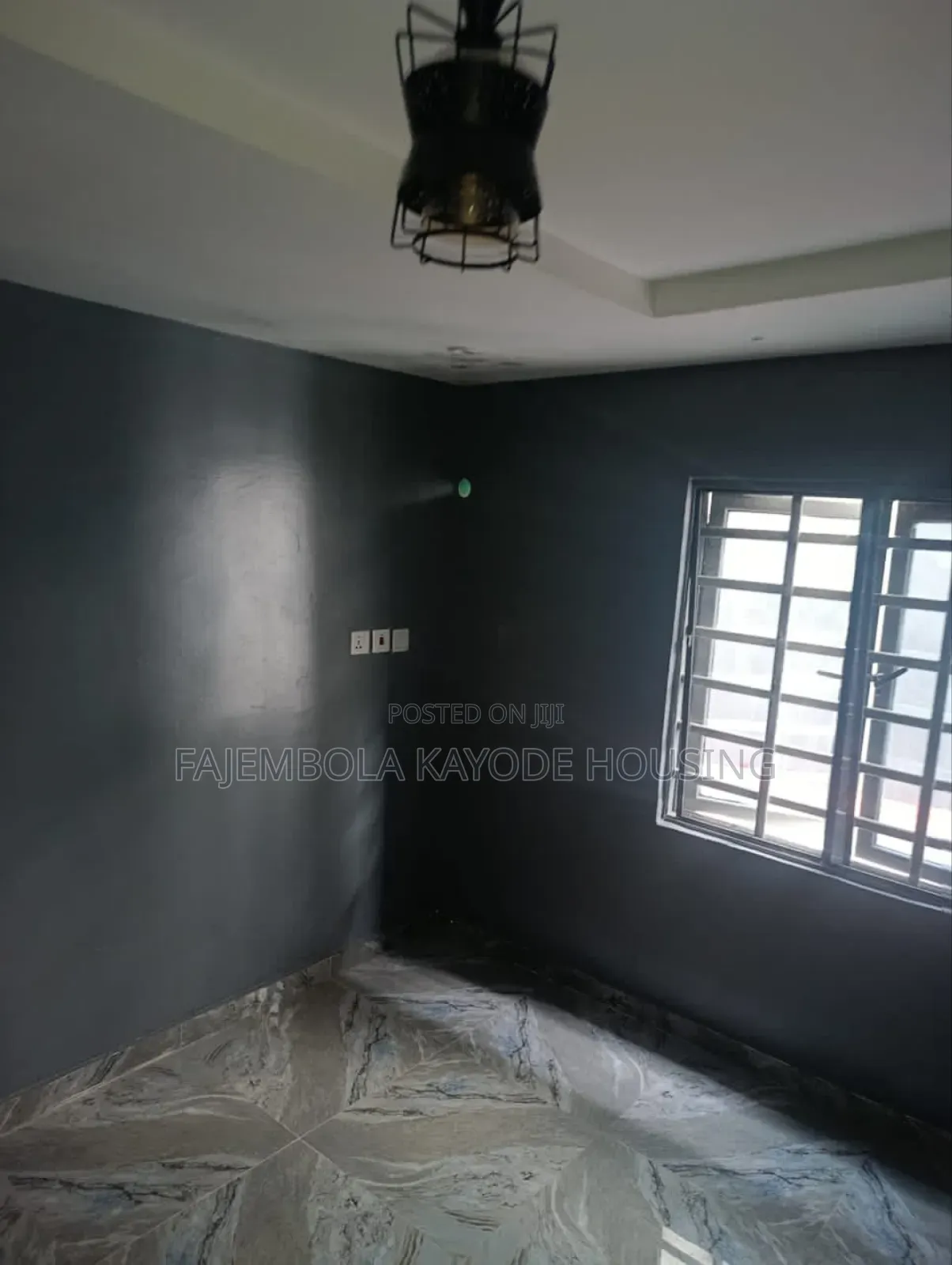 3bdrm Block of Flats in Alexander, Apata for rent