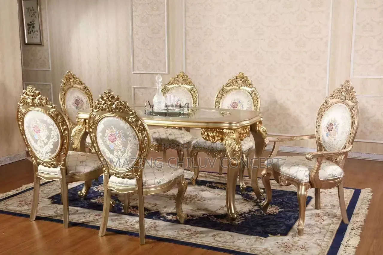 Elegant Luxury Dining Table Set