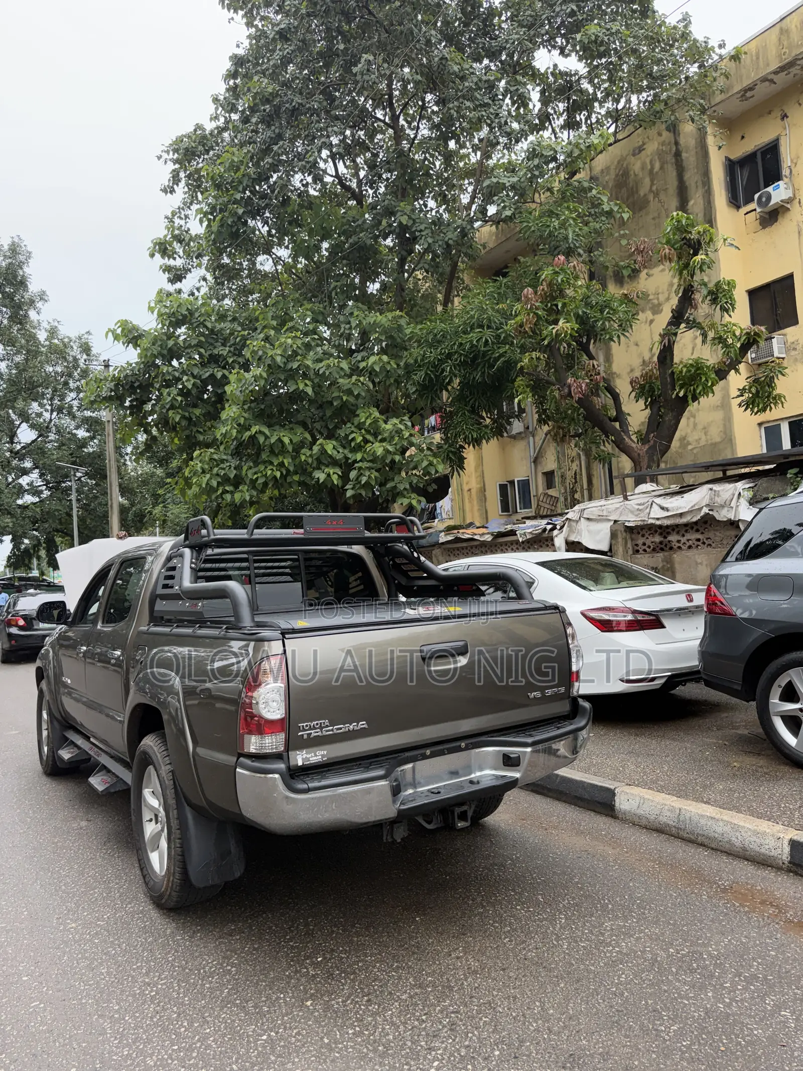 Toyota Tacoma 4dr Double Cab 5.0 ft. SB (2.7L 4cyl 4A) 2014 Gray