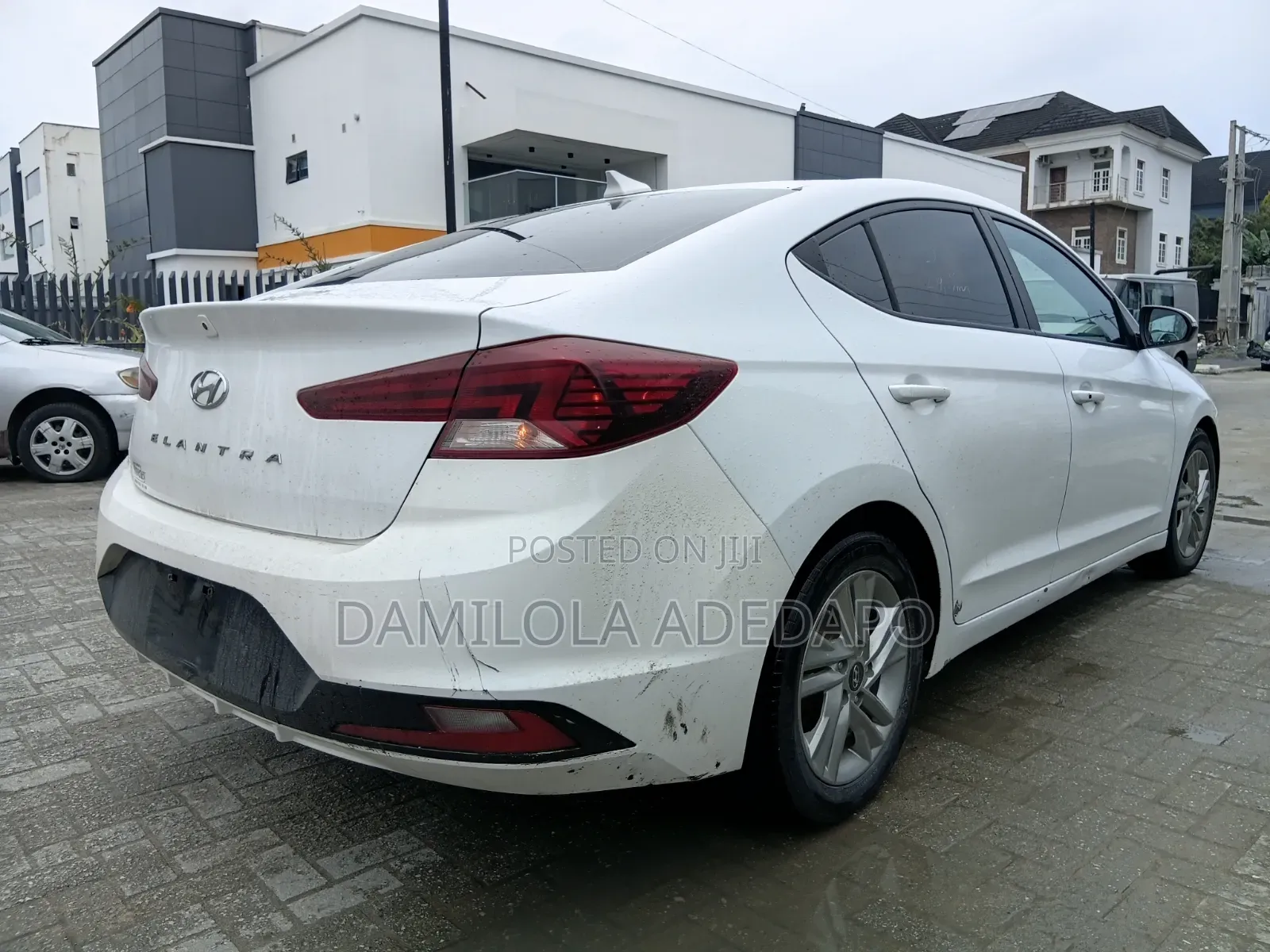 Hyundai Elantra 2019 White