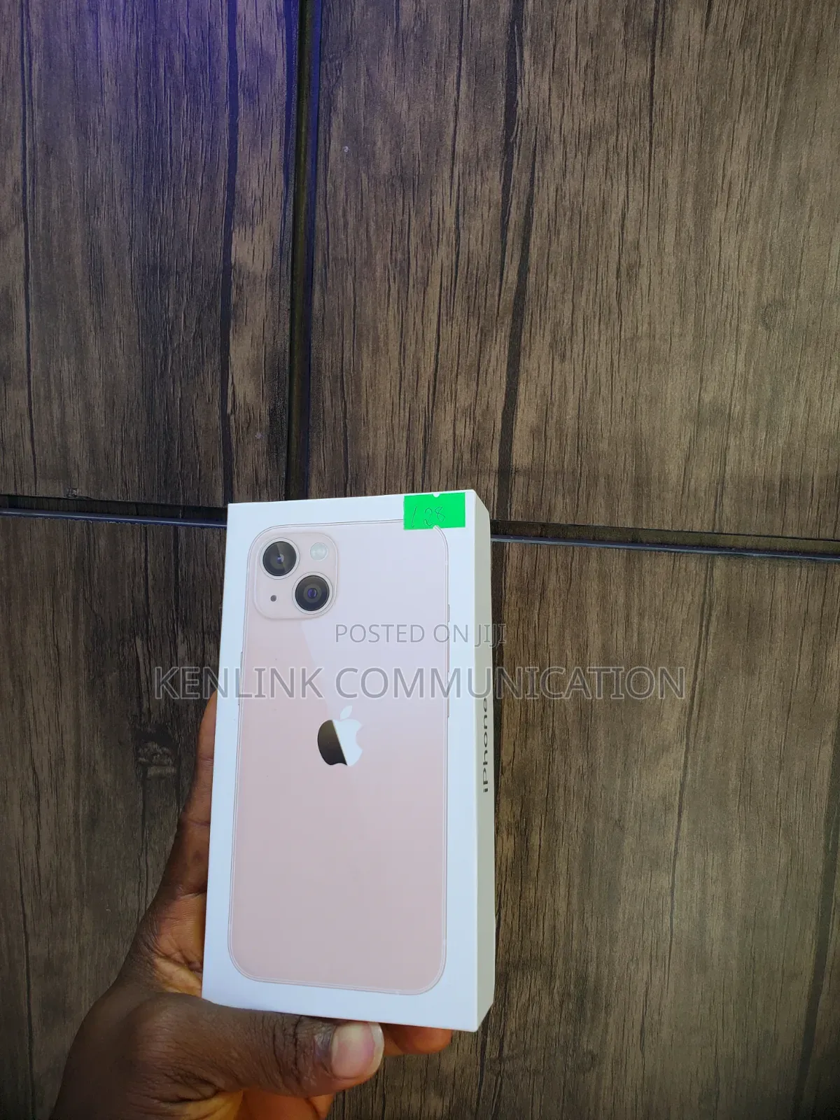 New Apple iPhone 13 128 GB Pink