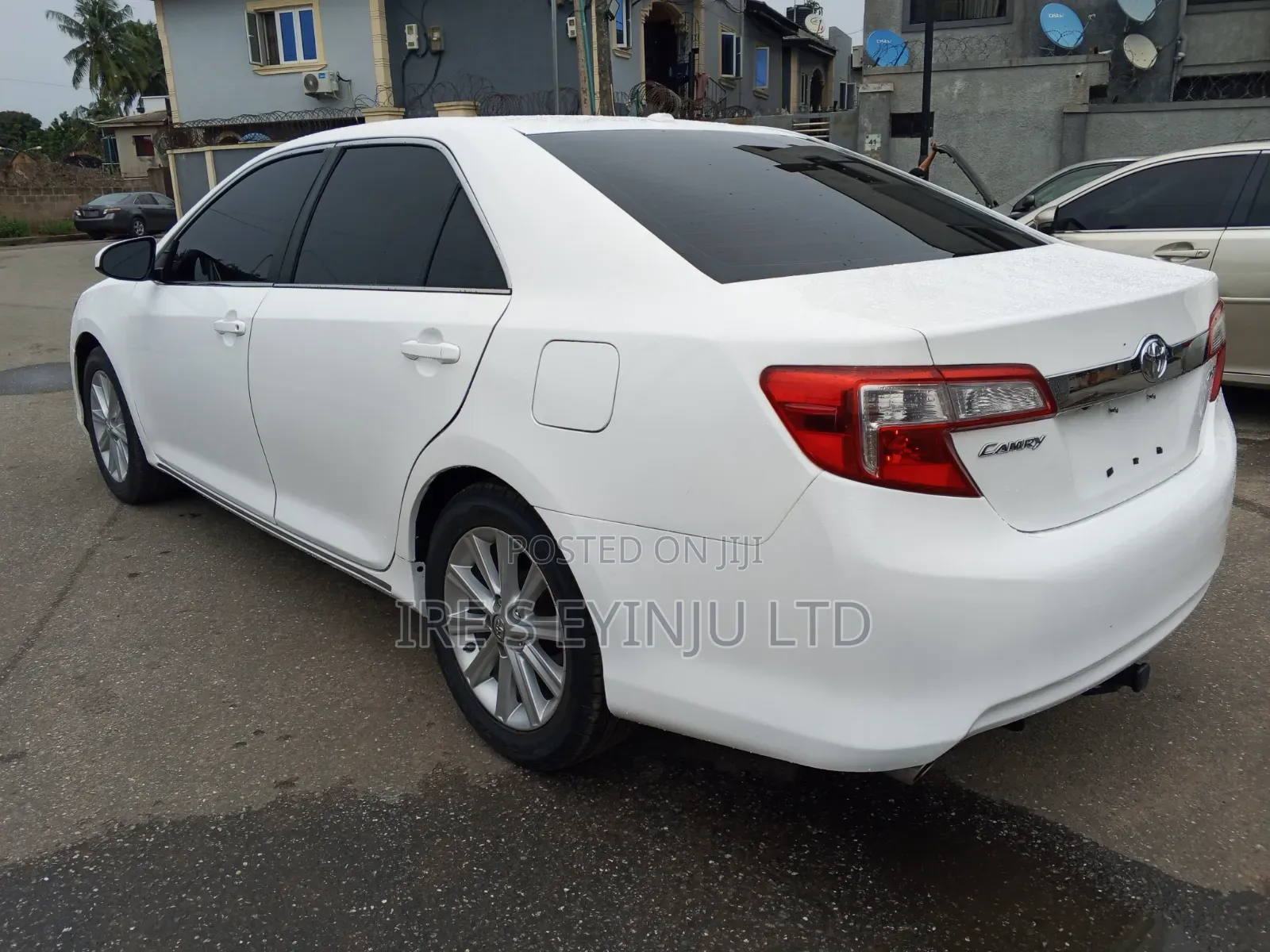 Toyota Camry 2013 White