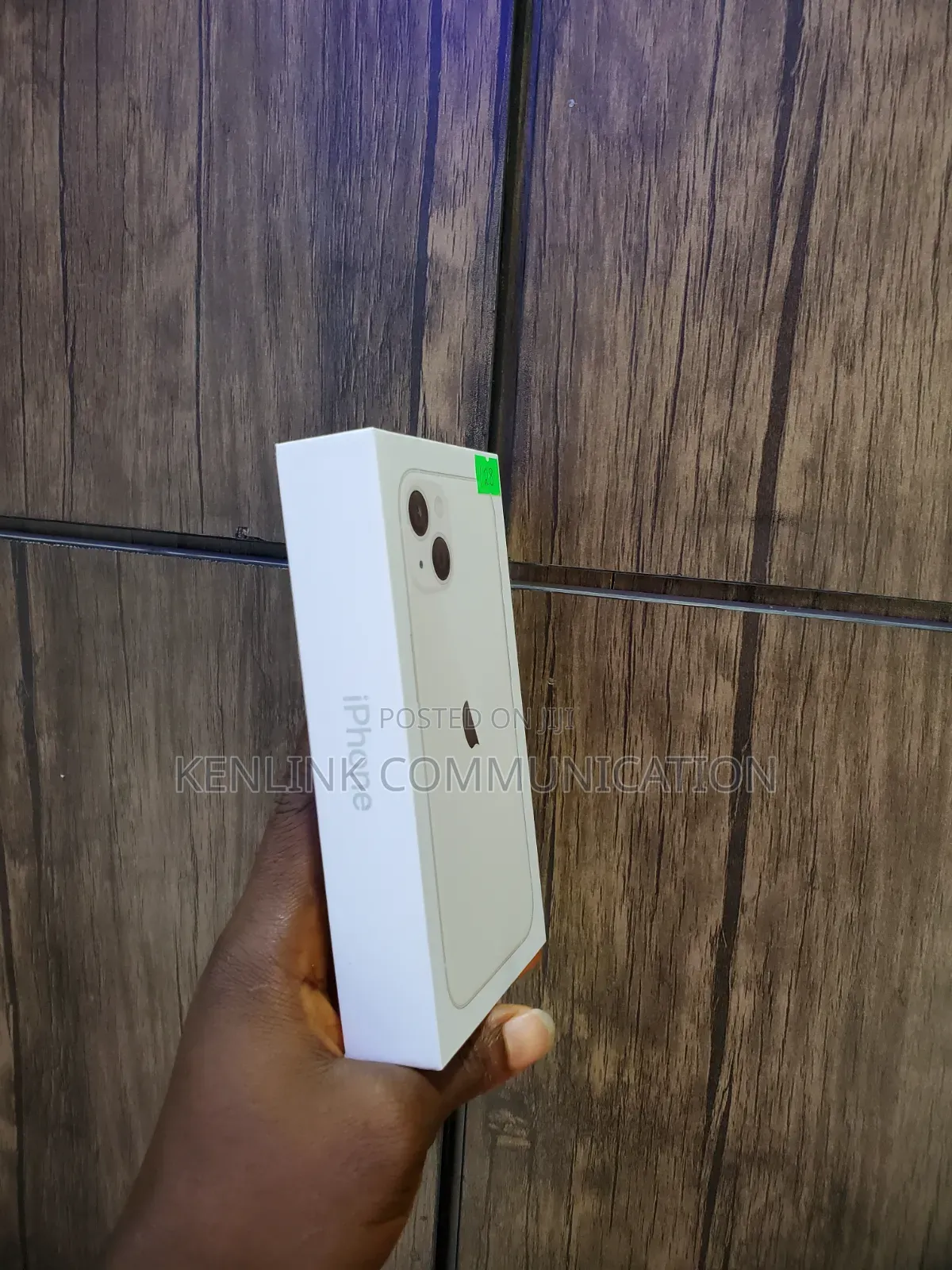 New Apple iPhone 13 128 GB Silver