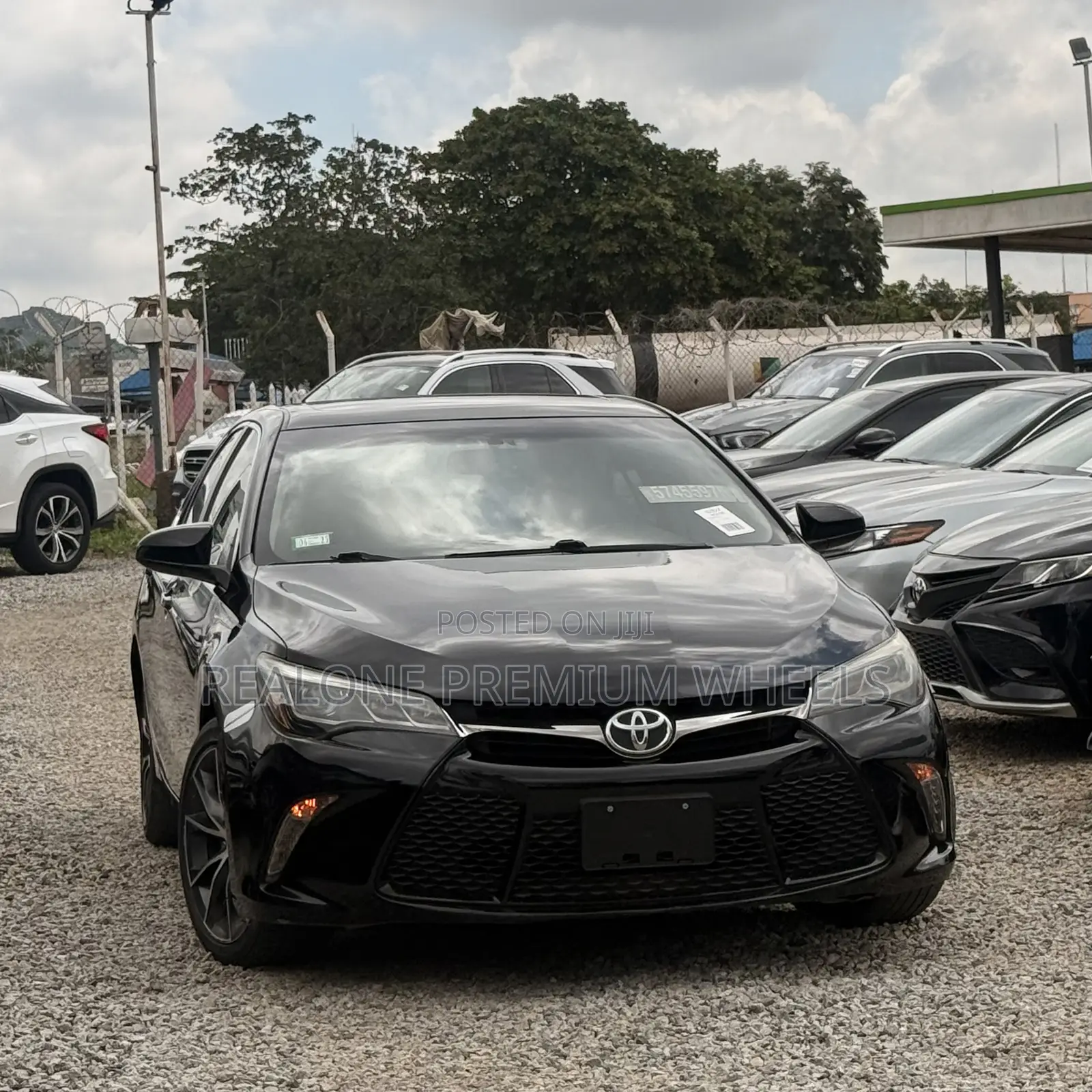 Toyota Camry XSE V6 4dr Sedan (3.5L 6cyl 6A) 2016 Black