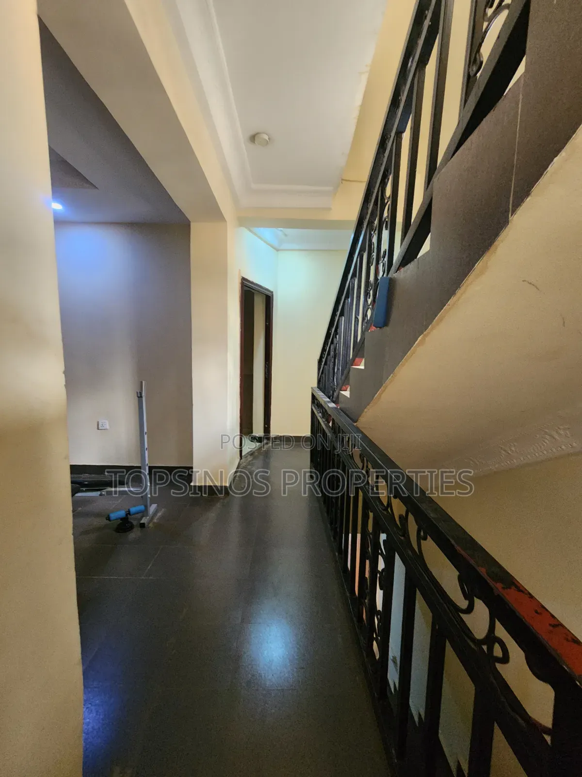 2bdrm Duplex in Dawaki for rent
