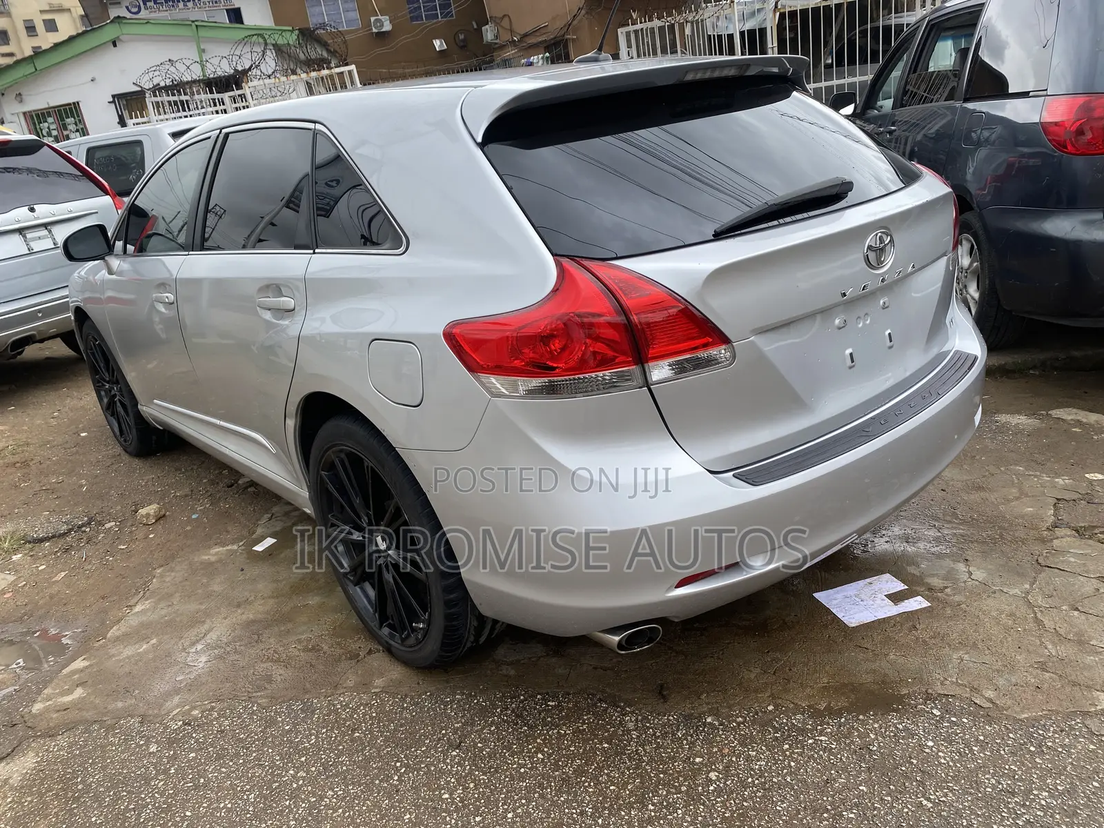 Toyota Venza 2012 Silver