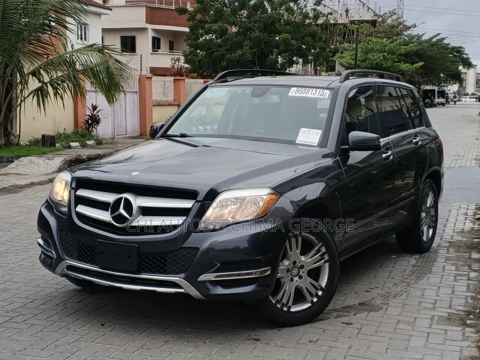 Mercedes-Benz GLK-Class Base GLK 350 4dr AWD 4MATIC (3.5L 6cyl 7A) 2015
