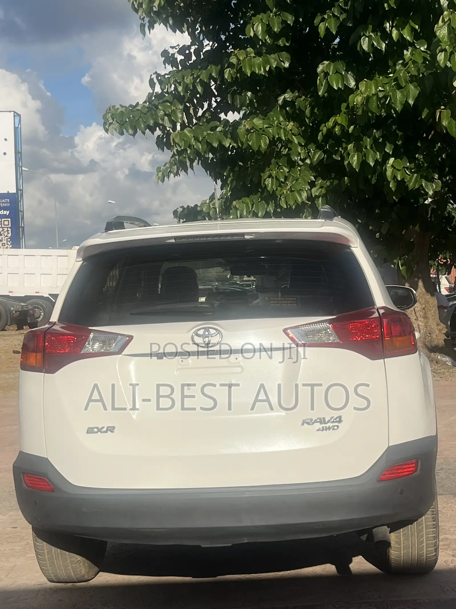 Toyota RAV4 2015 White