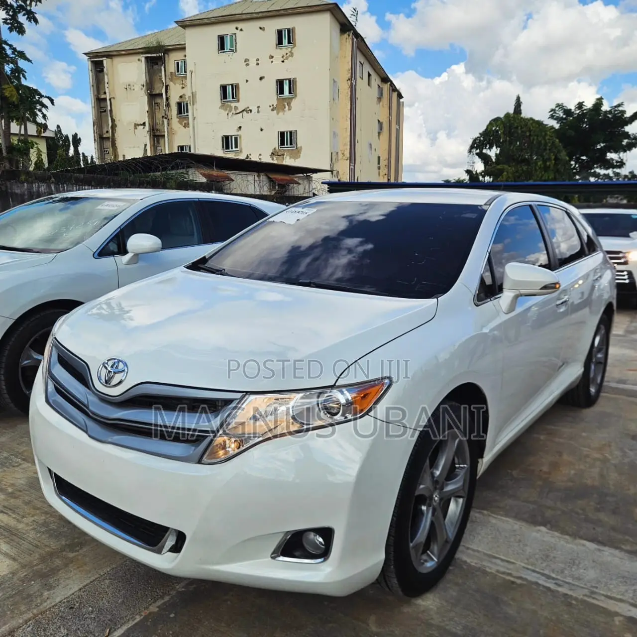 Toyota Venza XLE 2014 White
