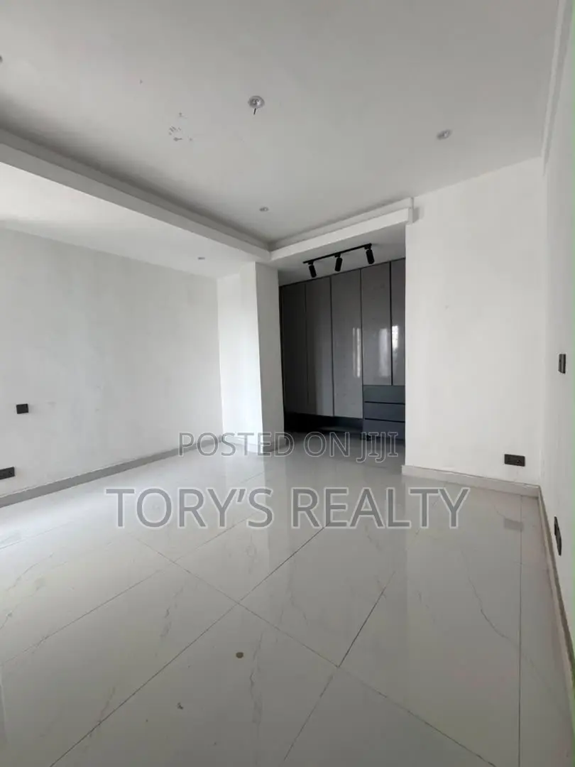 4bdrm Maisonette in Ikoyi S.W for sale