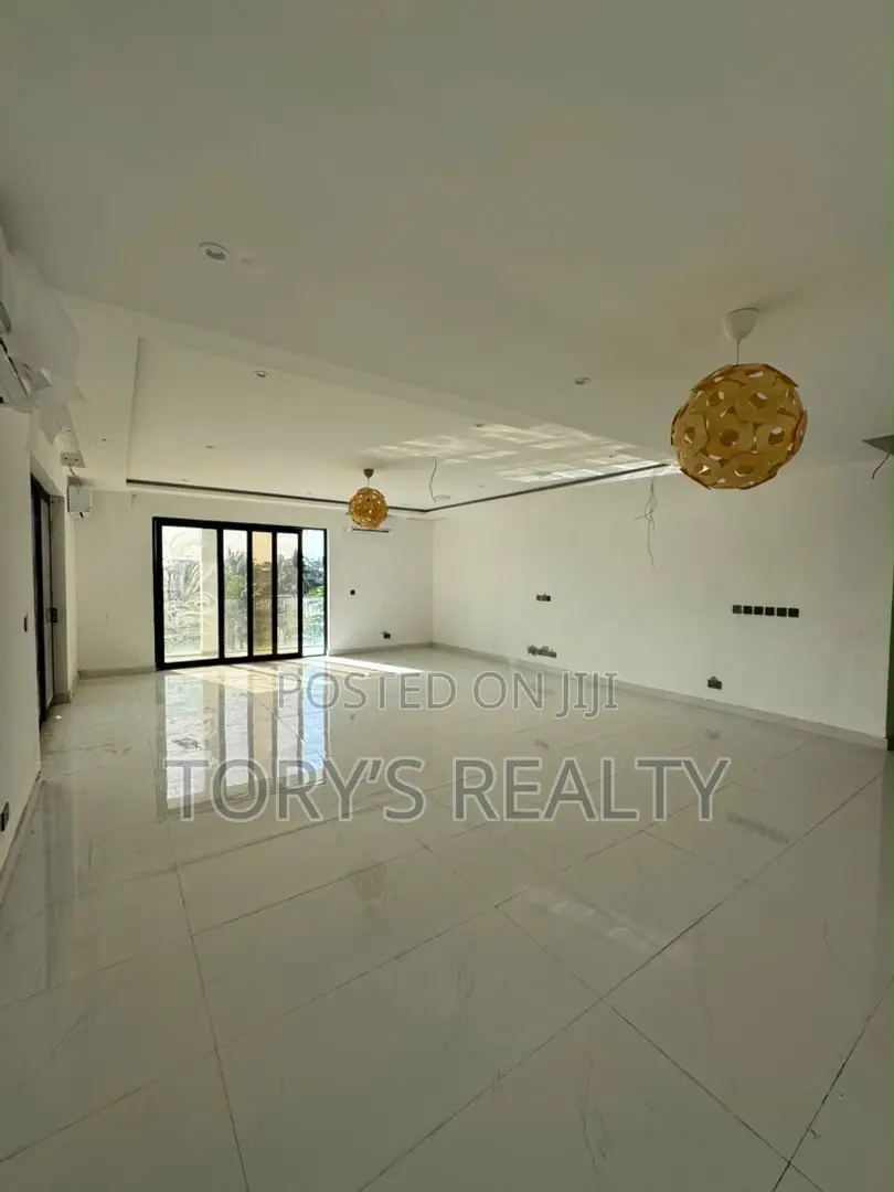 4bdrm Maisonette in Ikoyi S.W for sale