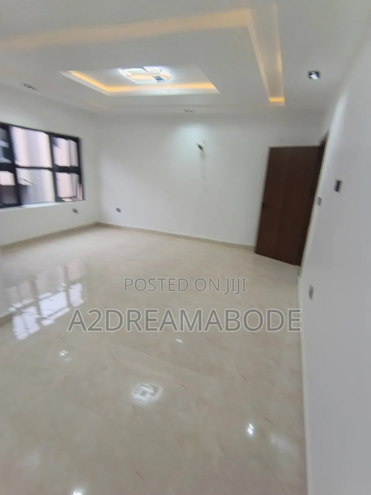 4bdrm Duplex in Surulere, Alaka Estate for sale