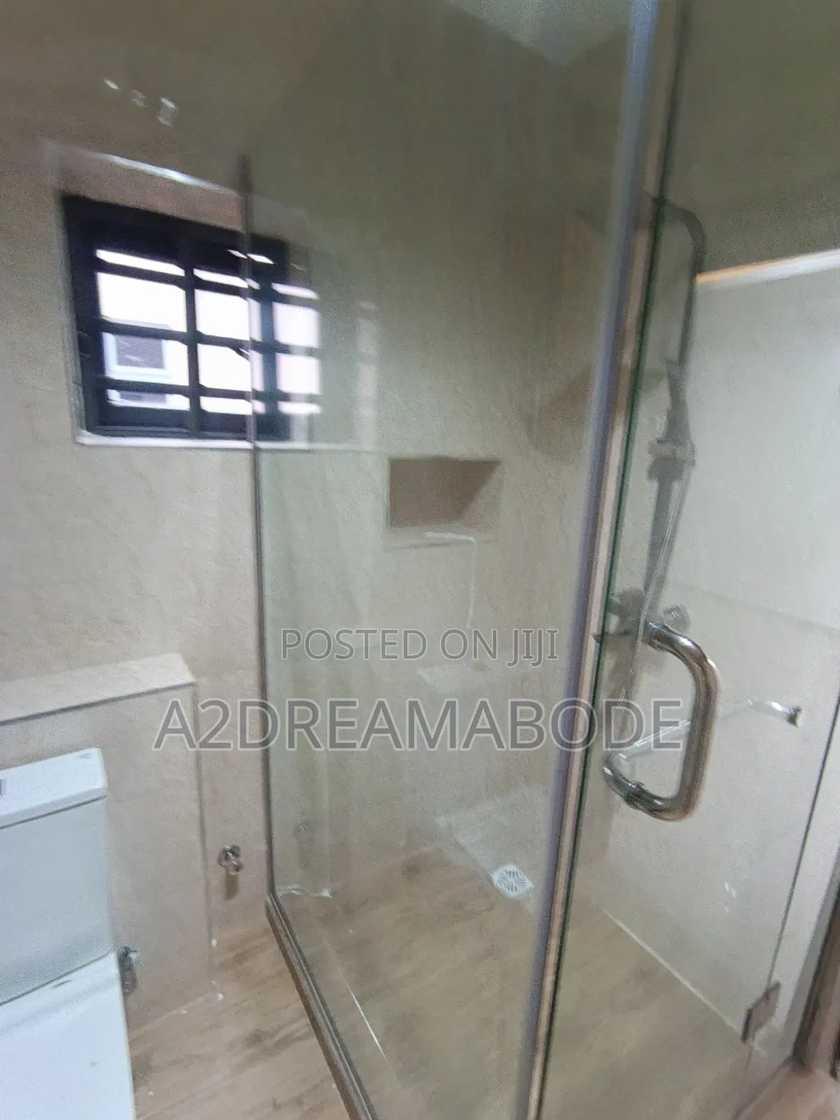 4bdrm Duplex in Surulere, Alaka Estate for sale