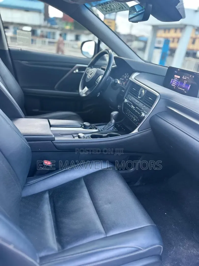 Lexus RX 2019 Gold