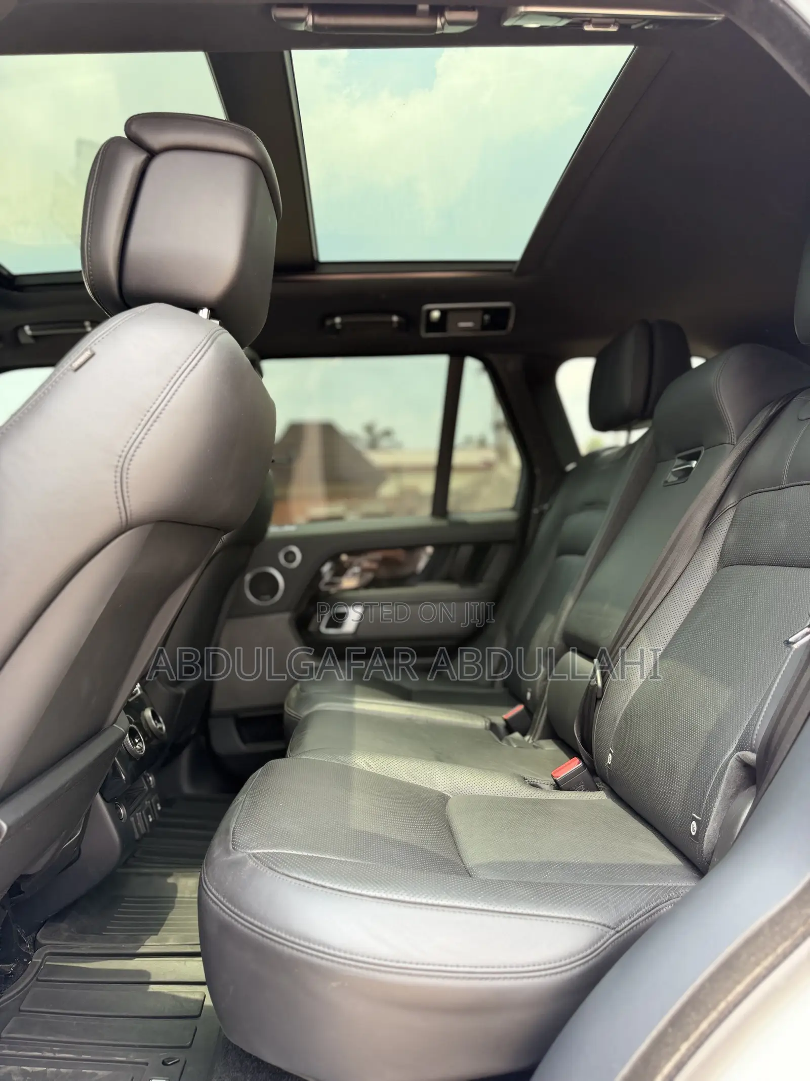 Land Rover Range Rover 5.0L V8 Supercharged 2019 White