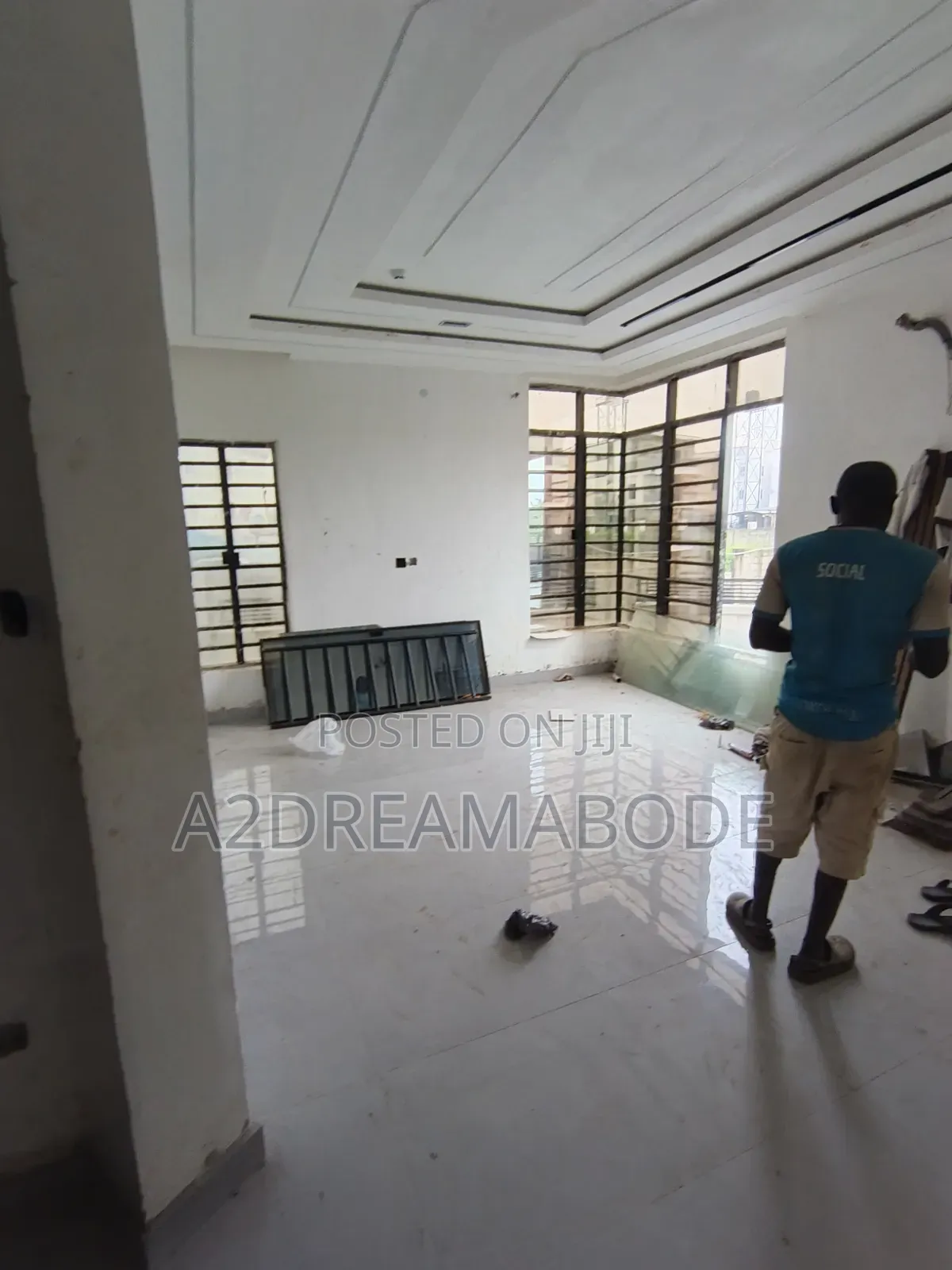 4bdrm Duplex in Surulere, Alaka Estate for sale