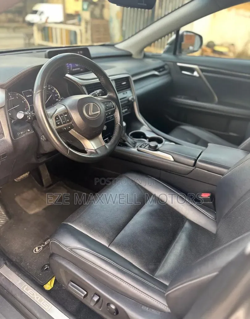 Lexus RX 2019 Gold