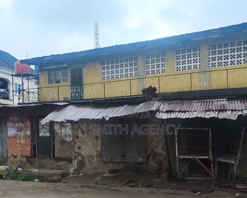 1bdrm Apartment in CHallenge / Mushin for sale