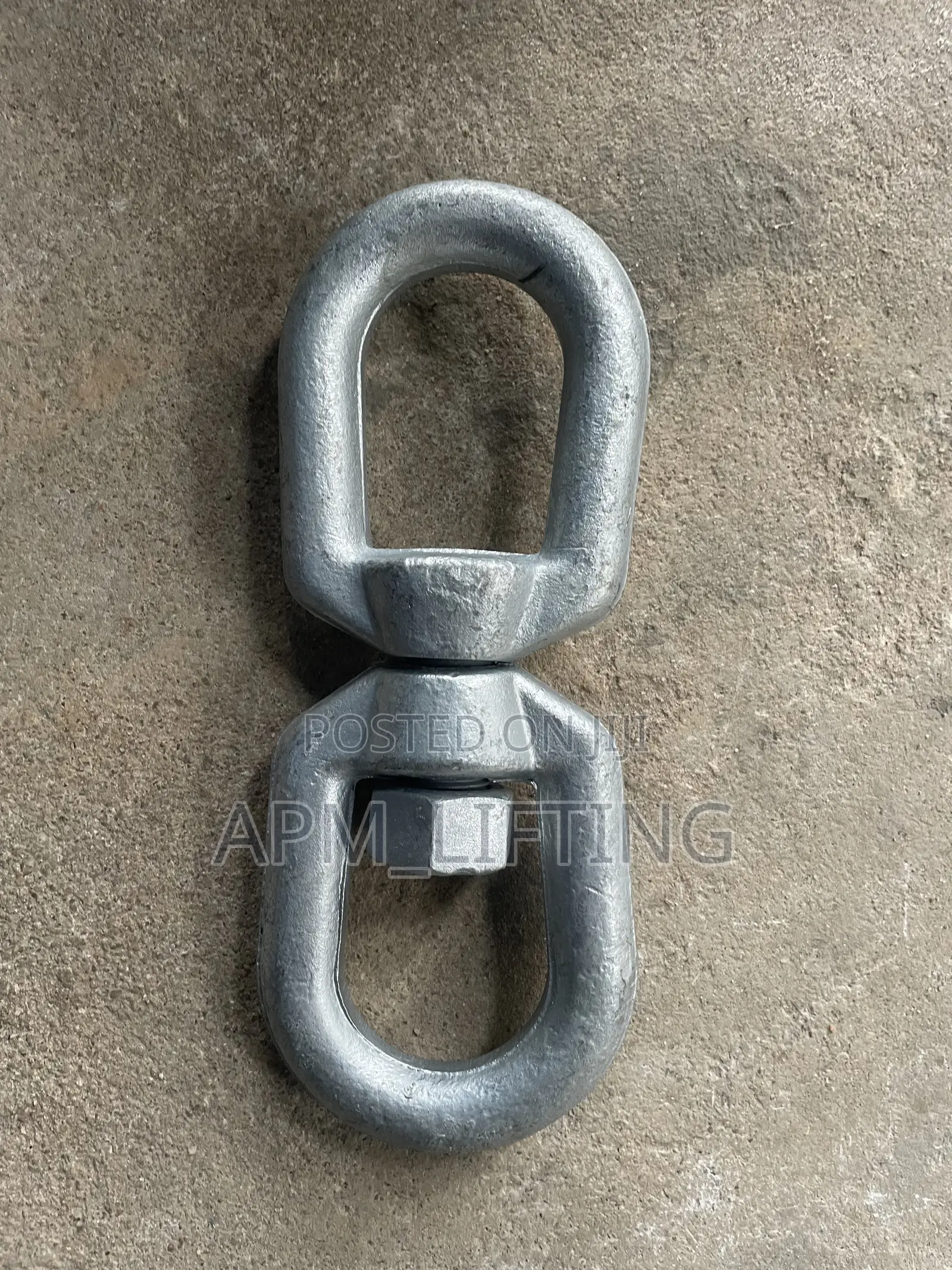 1-1/4” Eye End Swivel Connector