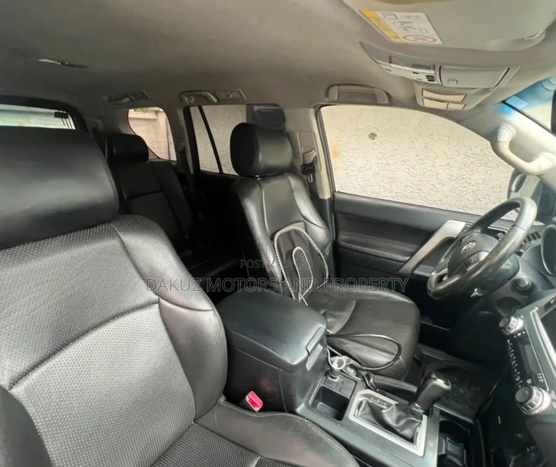 Toyota Land Cruiser Prado 2015 Black