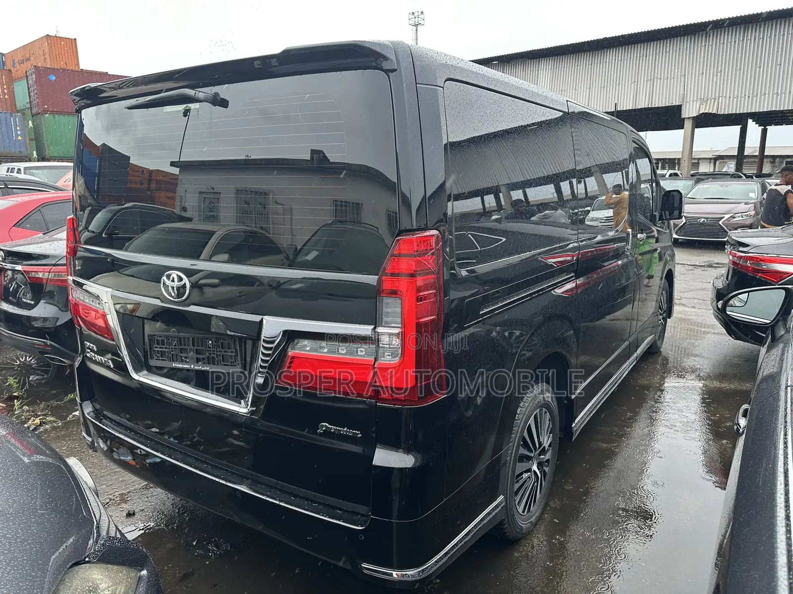 Toyota Granvia Premium 3.5 V6 Petrol 6-Seater 2021 Black