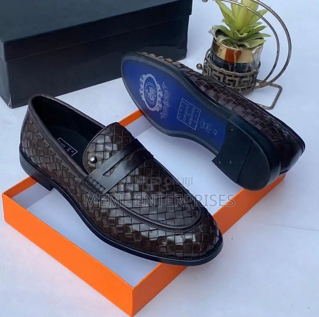 Roberto FLAT Shoe