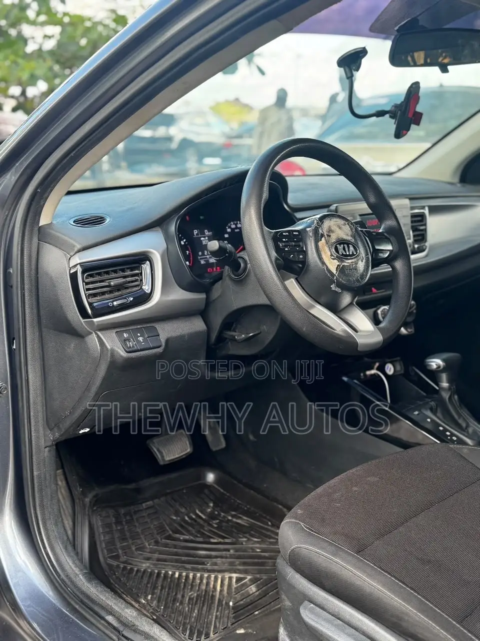 Kia Rio LX 4dr Sedan (1.6L 4cyl 6M) 2017 Gray