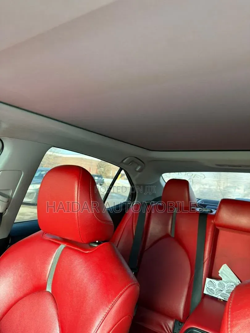Toyota Camry XSE V6 FWD (3.5L 6cyl 8AM) 2018 Black