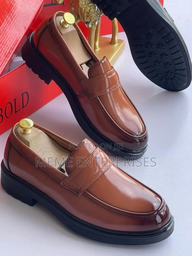 Essential _Footwear