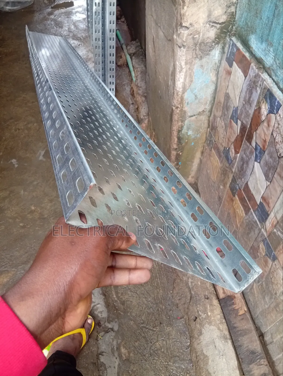300mm*50mm Galvanized Cable Tray 3 Metres Length