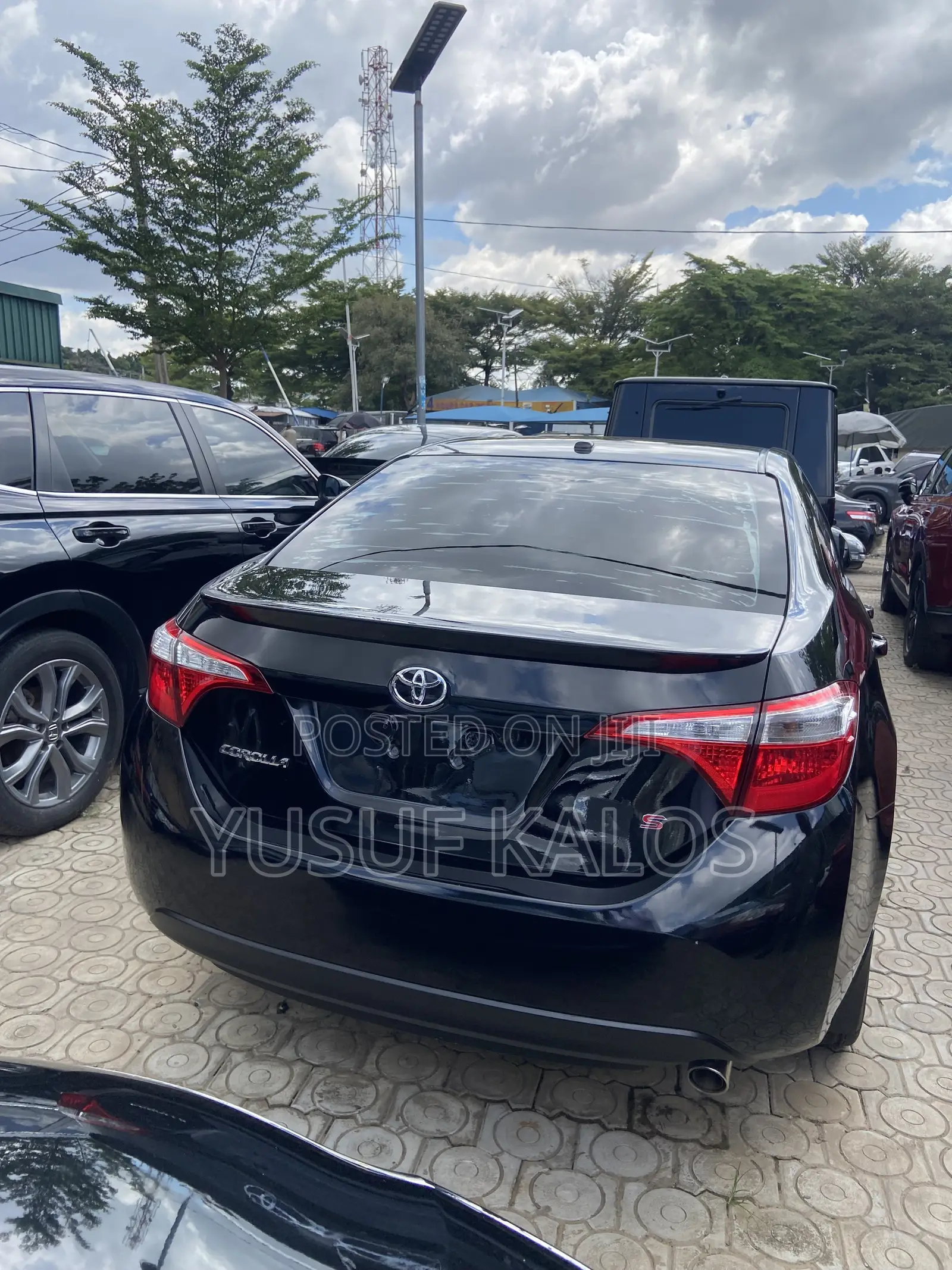 Toyota Corolla 2015 Black