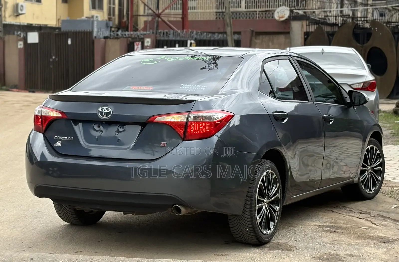 Toyota Corolla S Plus 4dr Sedan (1.8L 4cyl 6M) 2014 Gray
