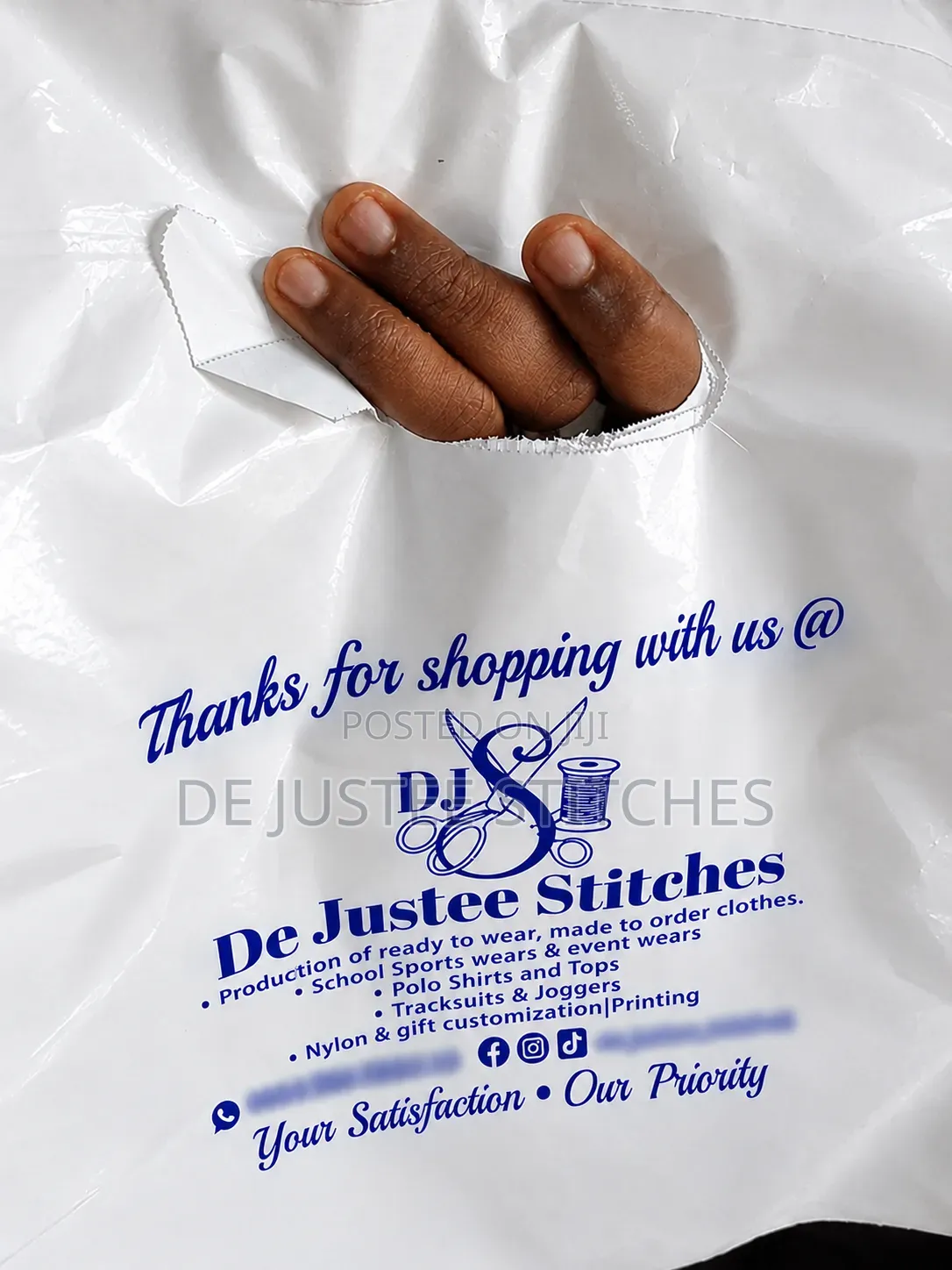 Custom Nylon Printing, Shopping Bags