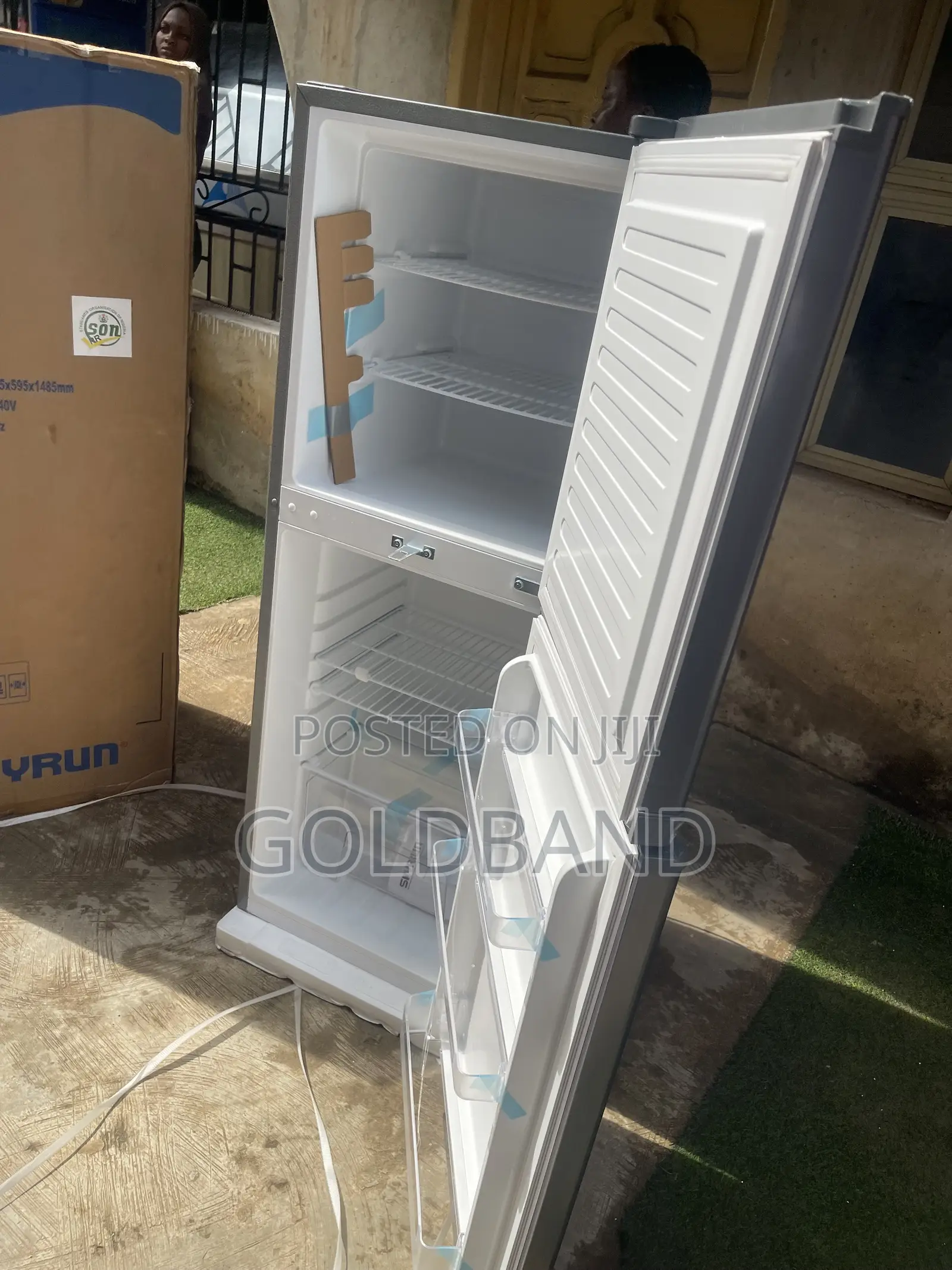 Skyrun 195L Refrigerator – Powerful Cooling, Plenty of Space