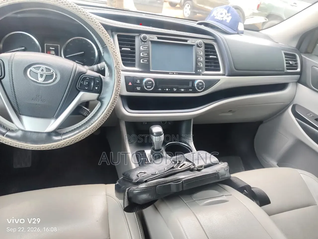 Toyota Highlander XLE 4dr SUV (3.5L 6cyl 6A) 2015 Gray