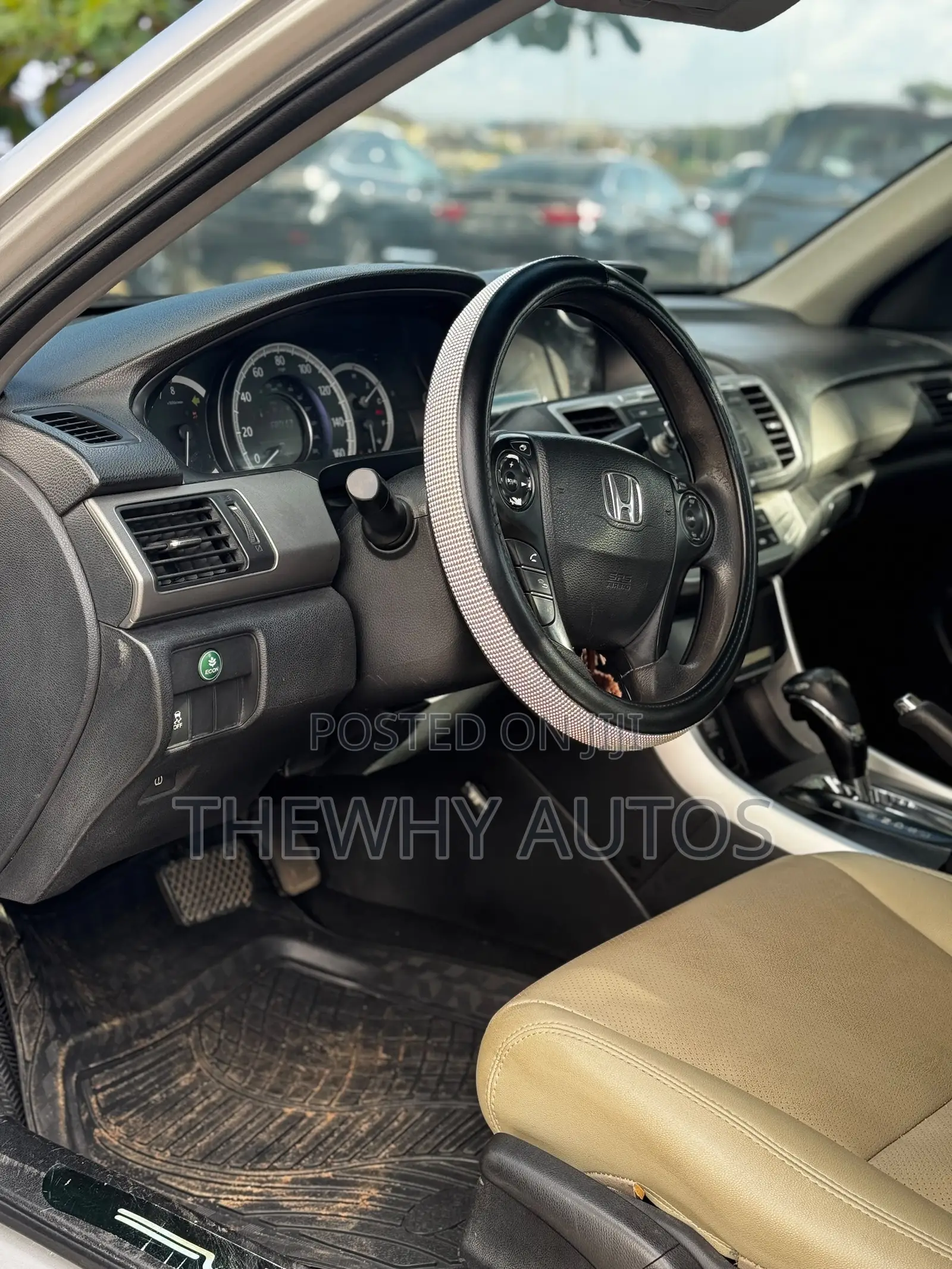 Honda Accord LX 4dr Sedan FWD (2.4L 4cyl 2A) 2013 Silver