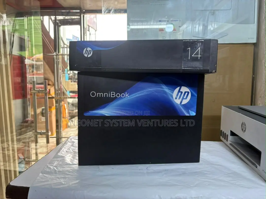 New Laptop HP OmniBook Ultra Flip 14" 16GB Intel Core Ultra 5 SSD 512GB
