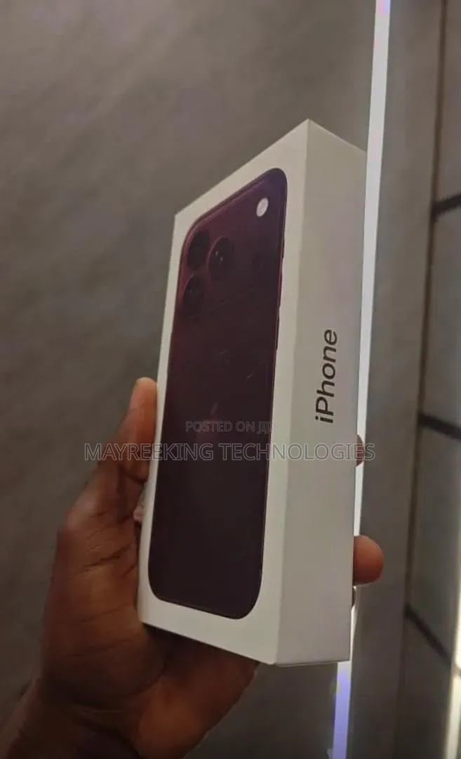New Apple iPhone 18 Pro 256 GB Red