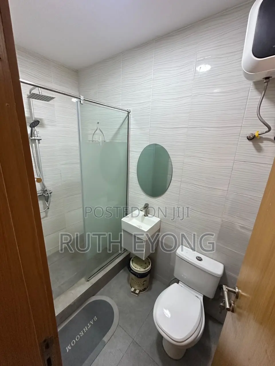 Furnished 2bdrm Apartment in ๐ฉ๐ถ๐ฐ๐๐ผ๐ฟ๐ถ๐ฎ ๐๐๐น๐ฎ๐ป๐ฑ, Adeola Odeku for rent