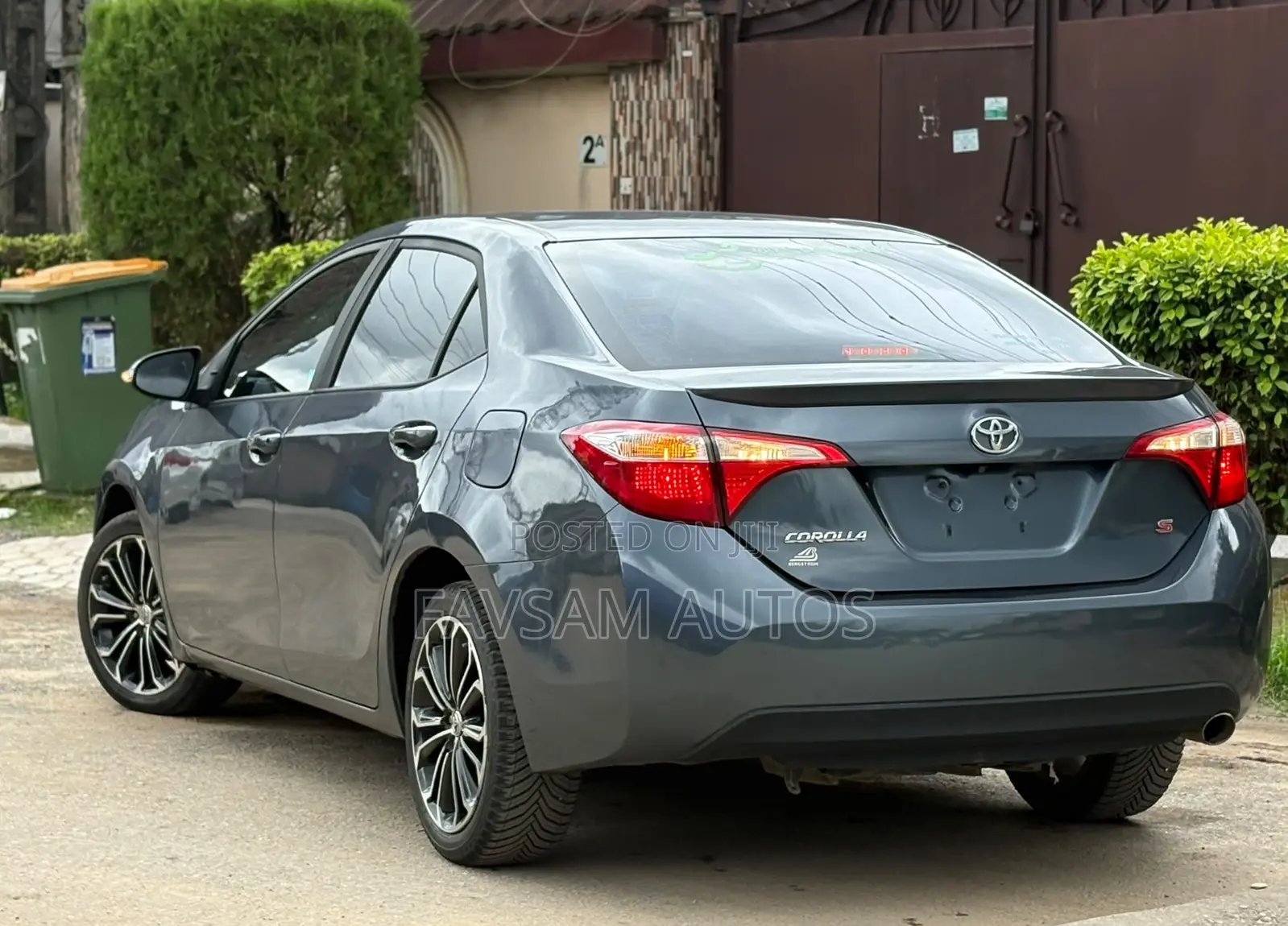 Toyota Corolla 2014 Green