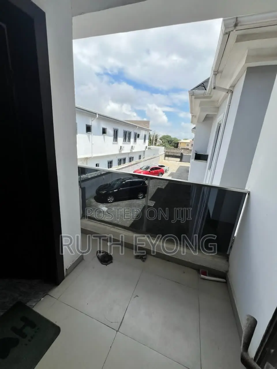 Furnished 1bdrm Apartment in 𝗢𝗿𝗰𝗵𝗶𝗱, Lekki Phase 1 for rent