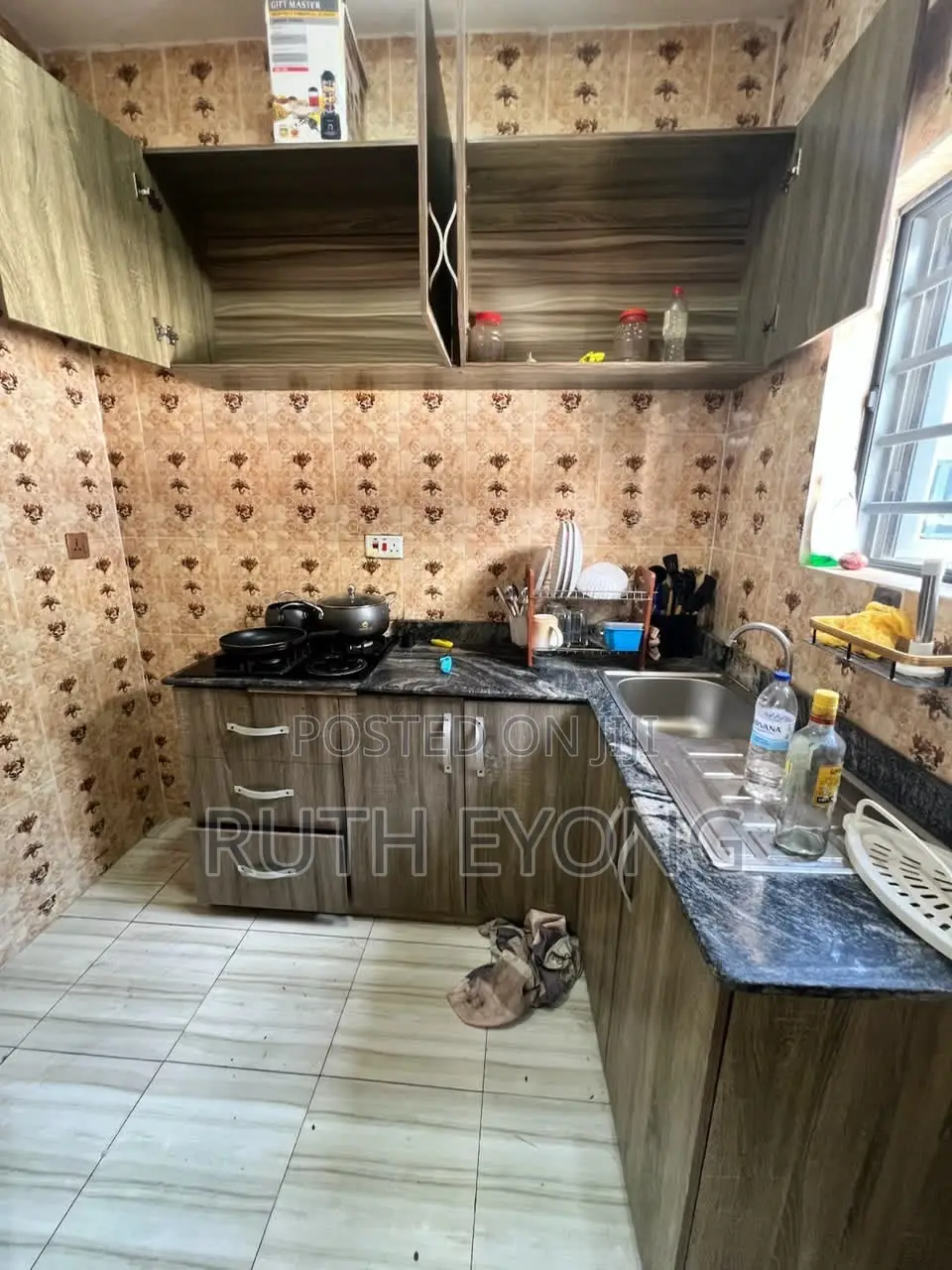 Furnished 1bdrm Apartment in 𝗢𝗿𝗰𝗵𝗶𝗱, Lekki Phase 1 for rent