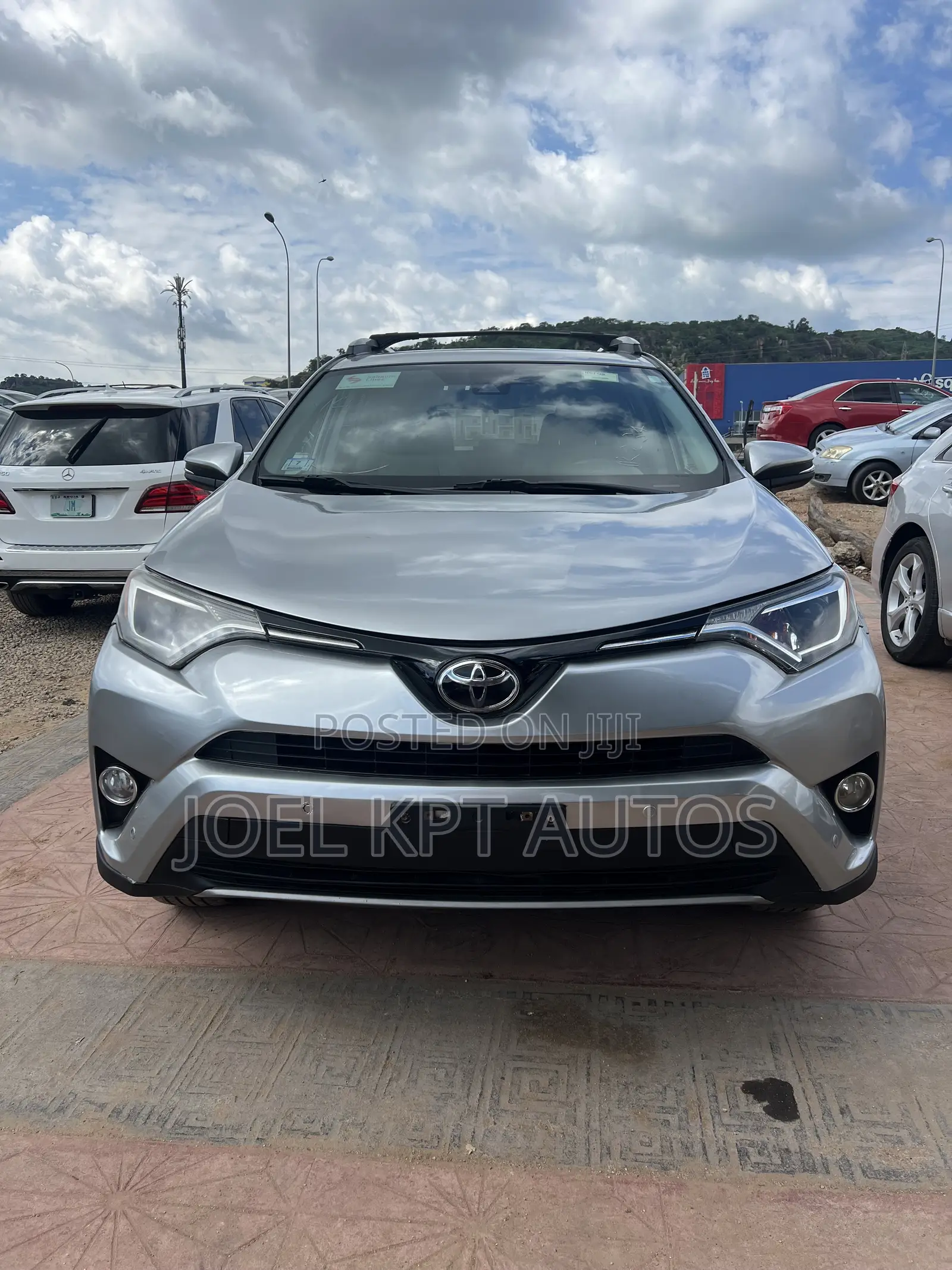 Toyota RAV4 2018 Silver