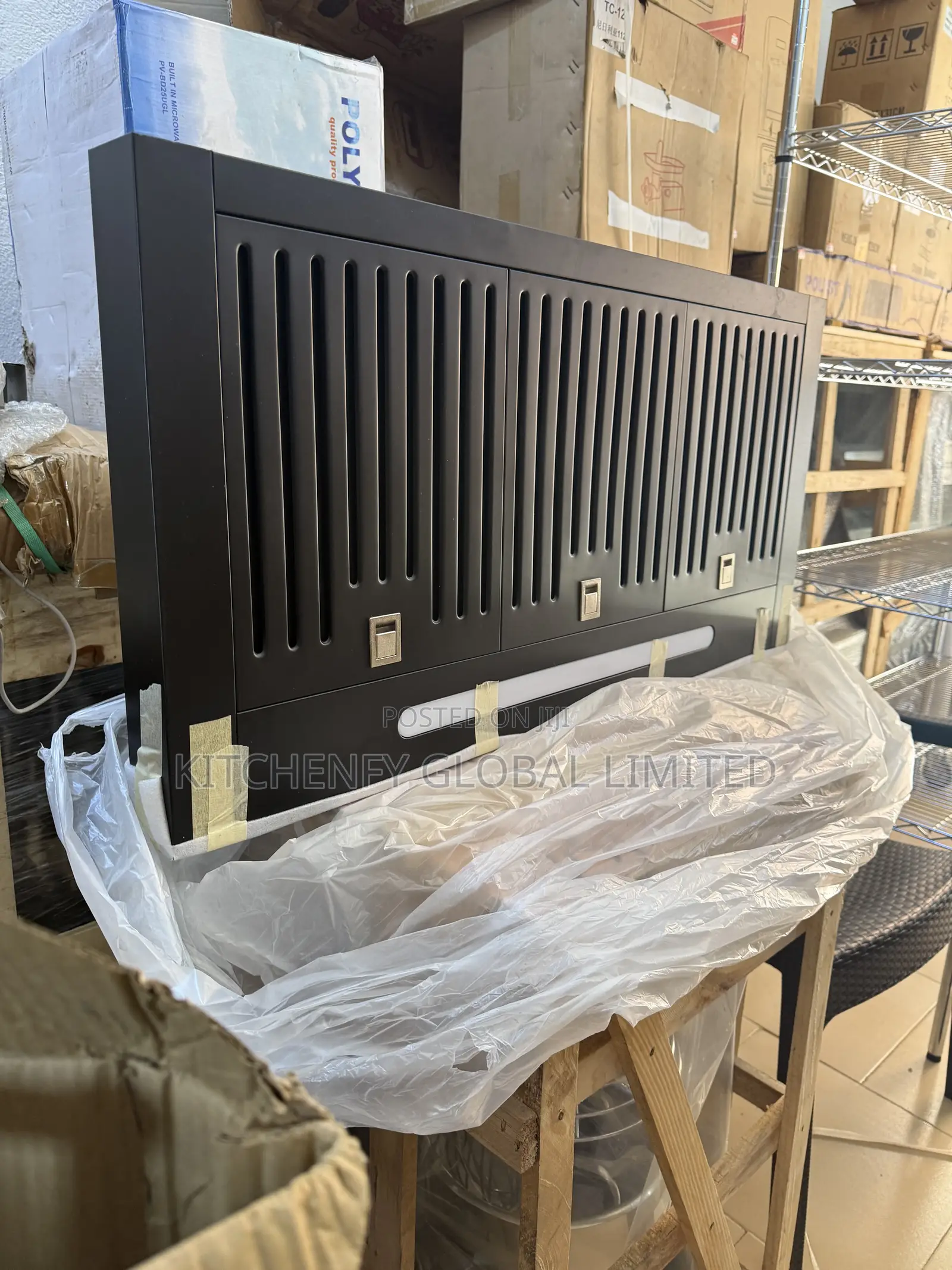 Kitchen Heat Extractor (Range Hood)