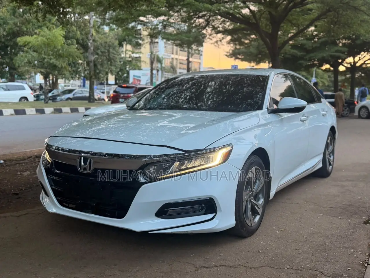 Honda Accord EX-L (1.5L 4cyl Turbo CVT) 2019 White