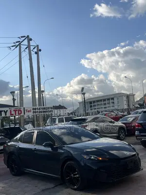 Toyota Camry 2024 Black